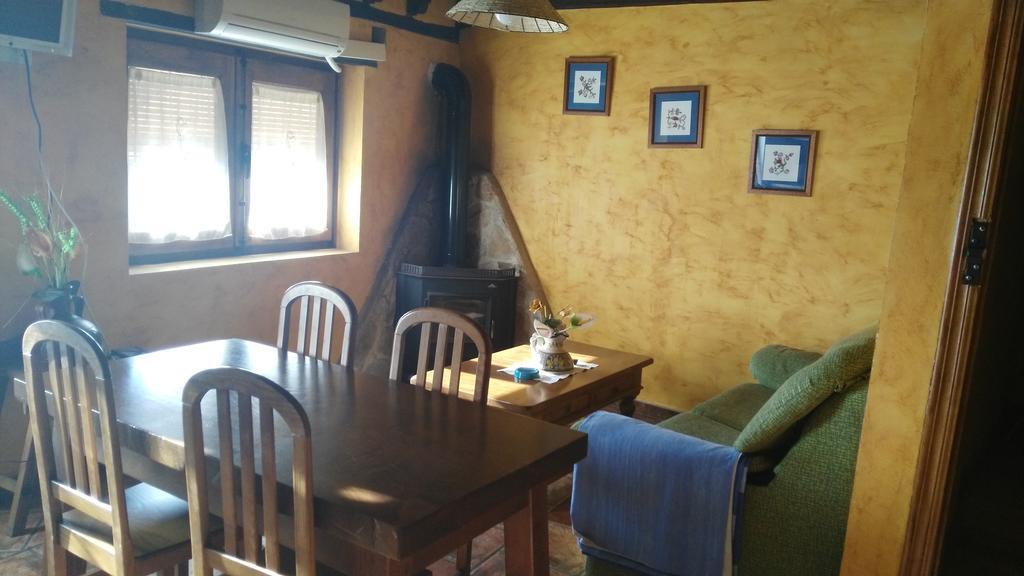 Apartamentos Anateresa Mogarraz Eksteriør bilde